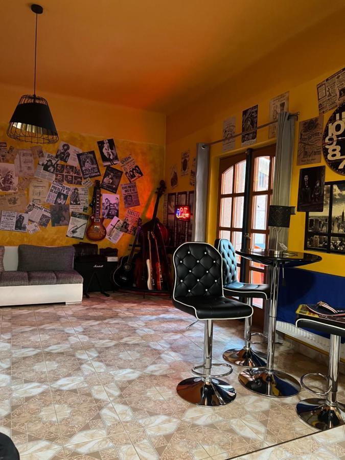 Bianka Hostel & Car Rent 布达佩斯 外观 照片