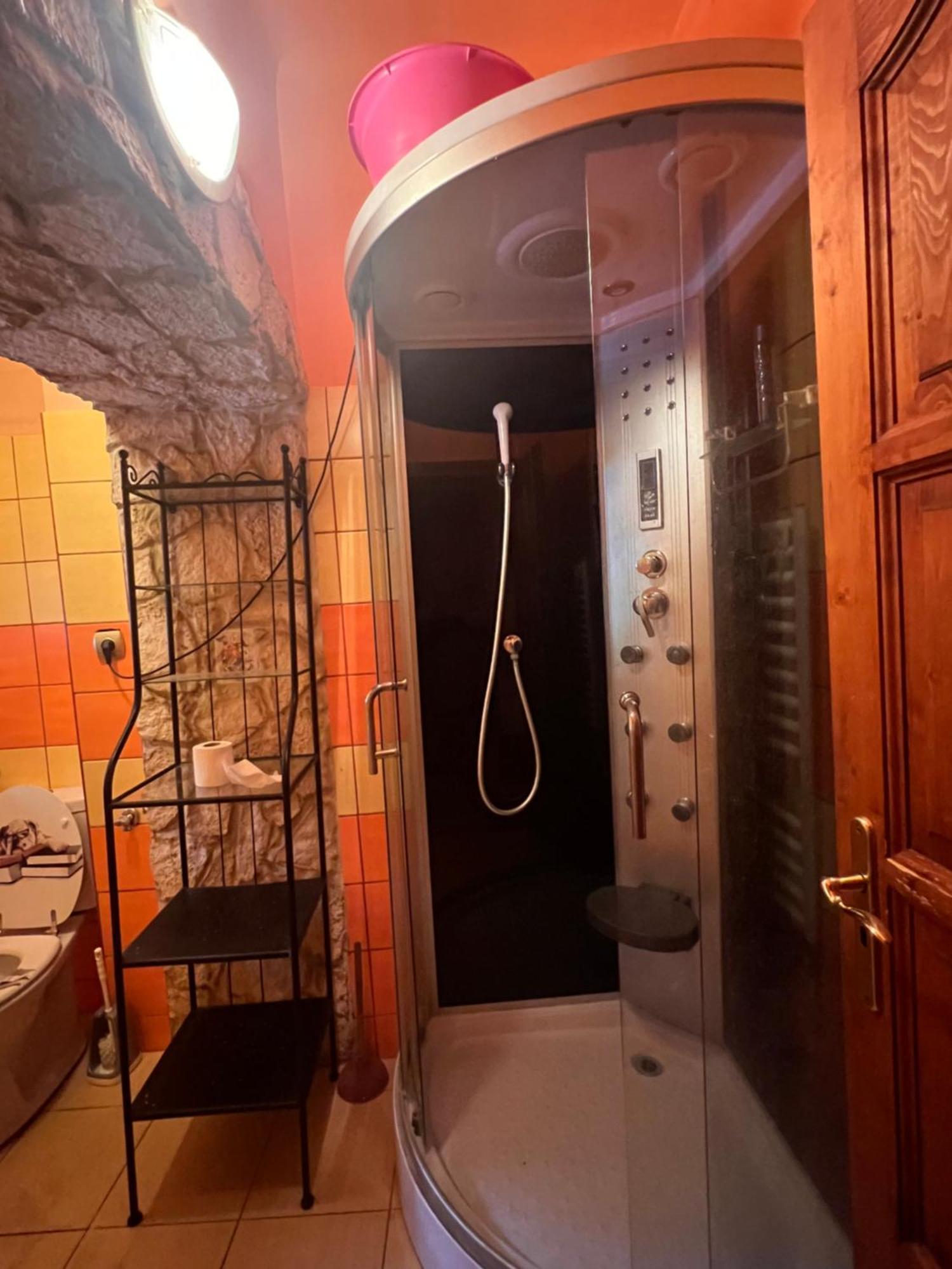 Bianka Hostel & Car Rent 布达佩斯 外观 照片